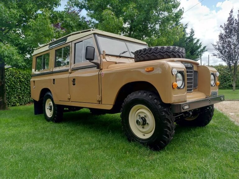 Land Rover Series III